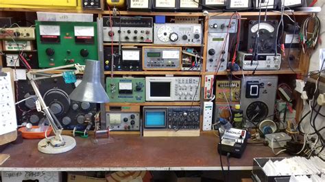 diy electronic workbench